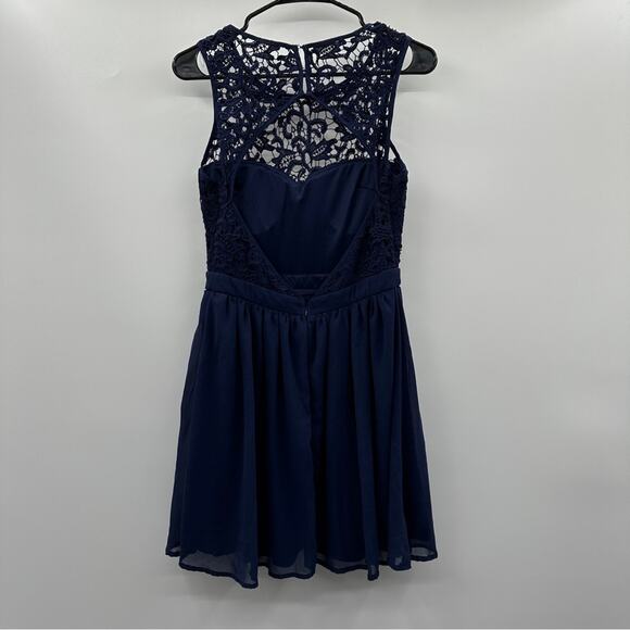 Lulus Romantic Tale Navy Blue Crochet Lace Open Back Mini Skater Dress Size M - Picture 6 of 13